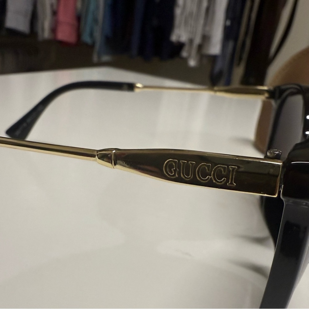 NWT Gucci Black & Lilac Sunglasses - Picture 3 of 8